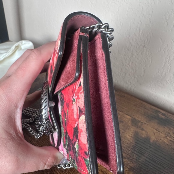 Authentic Super Mini Gucci Dionysus Pink Blooms Crossbody - Picture 5 of 9